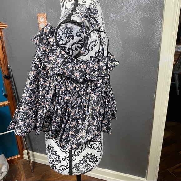 Stevie May acacia floral tie strap ruffle crop top - Picture 10 of 13